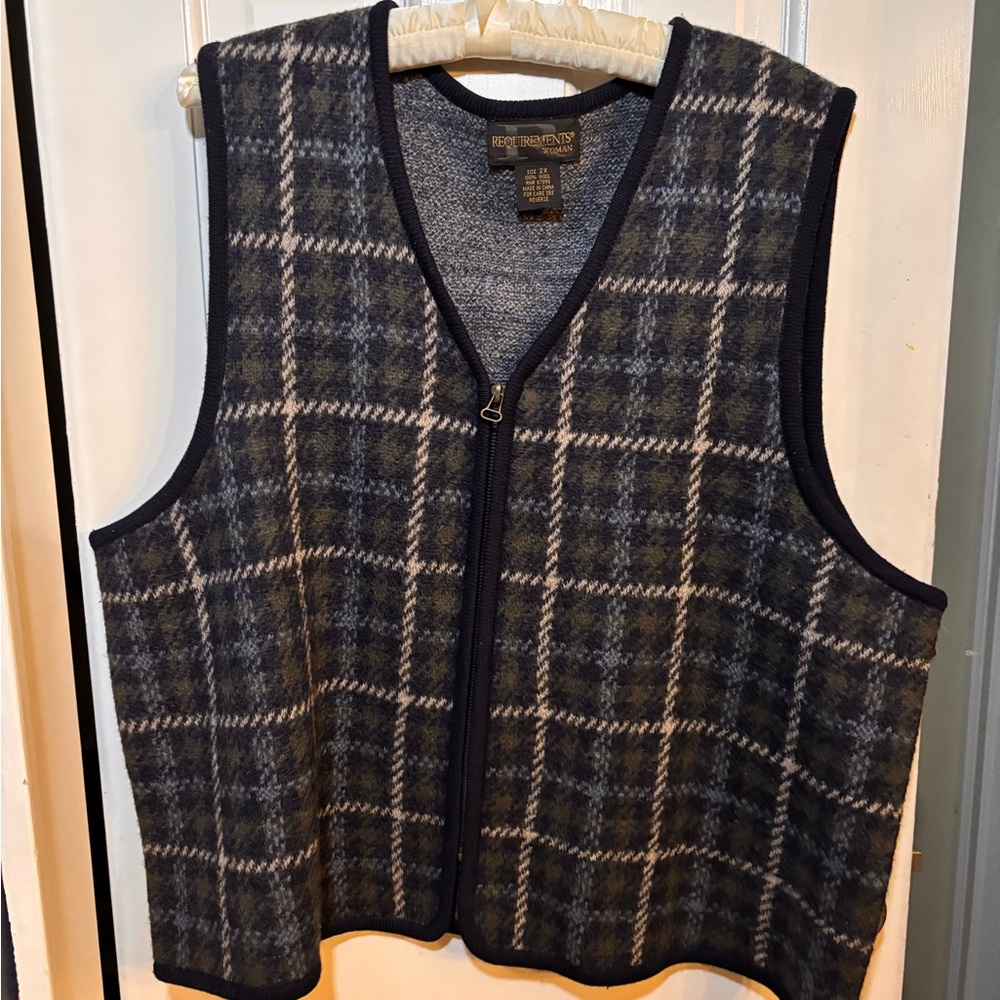 100% Wool Houndstooth Vest Size 2X Women’s Grandmacore